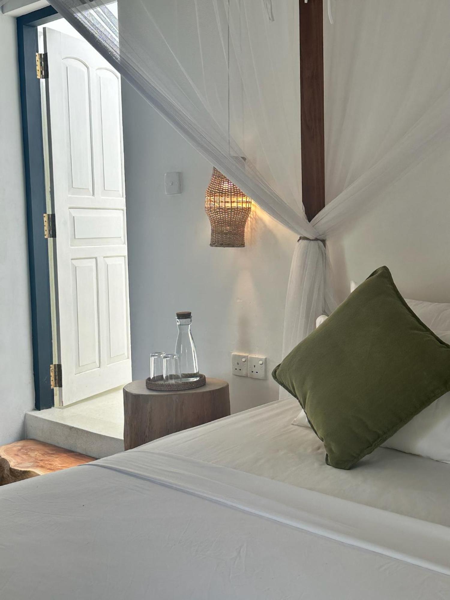 Watu House Hotel Dikwella Phòng bức ảnh